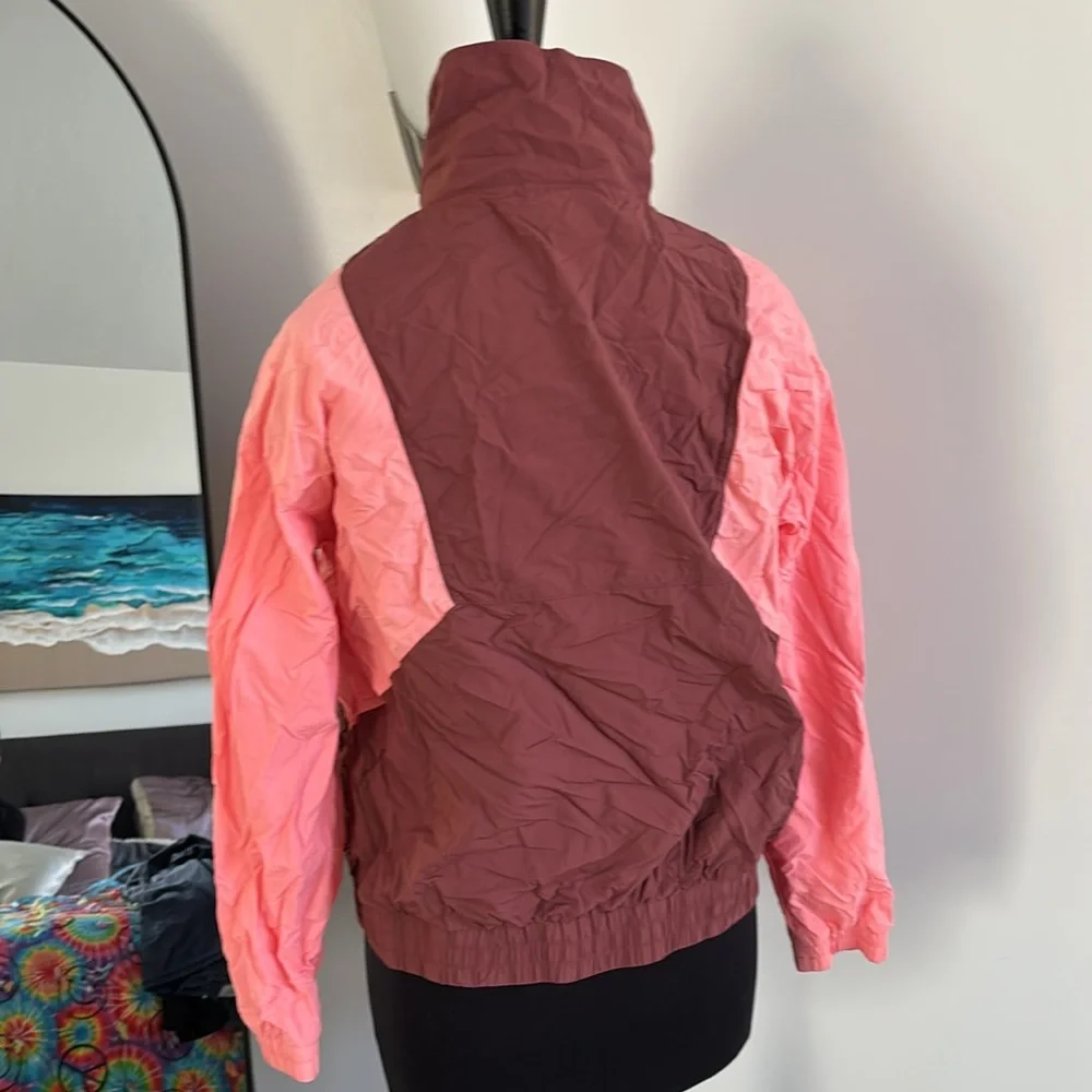 Retro Reebok Jacket - Picture 4 of 5